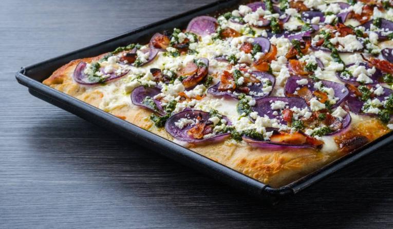 How Slice House’s Record Success Fuels QSR Franchise Confidence for 2024